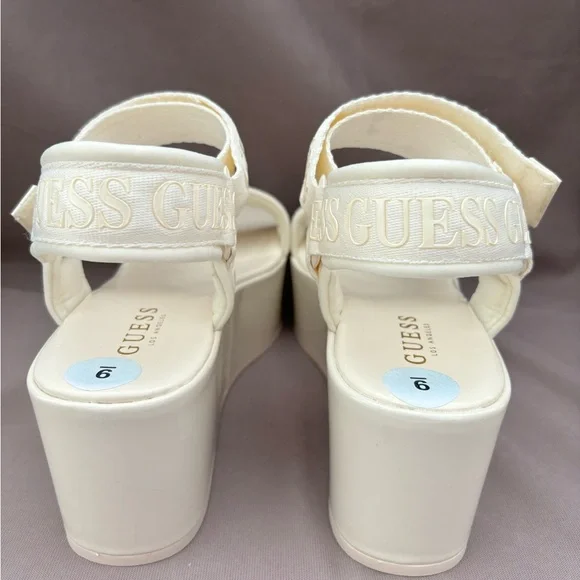 NWOT GUESS PLATFORM OFF WHITE SZ 9 SANDALS CLOTH STRAPS WITH GUESS LOS ANGELES - Picture 8 of 13